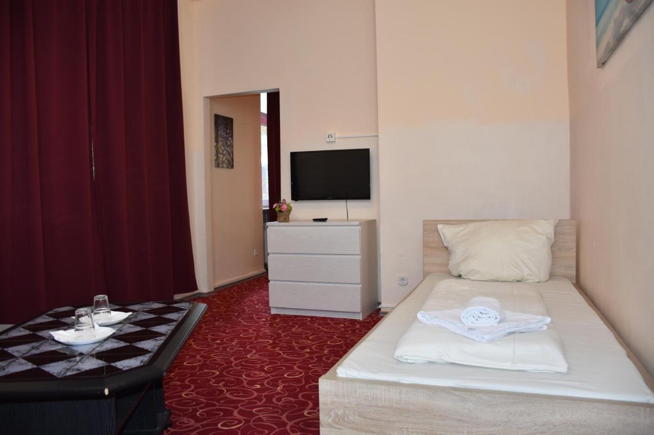 Hotel Schaum Düsseldorf Exteriör bild