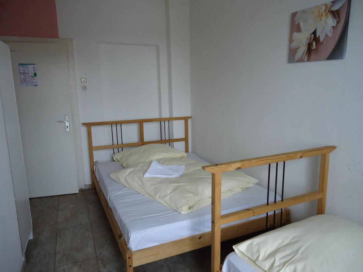 Hotel Schaum Düsseldorf Rum bild